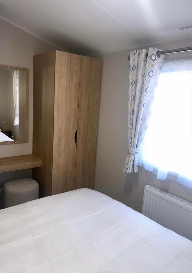 Brand New Modern Holiday Home - Haven The Orchards Holiday Park Saint Osyth Exterior photo